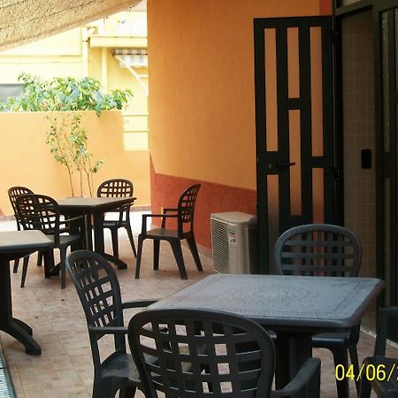 B&B Mediterraneo ตอร์เร เมลิสซา ภายนอก รูปภาพ
