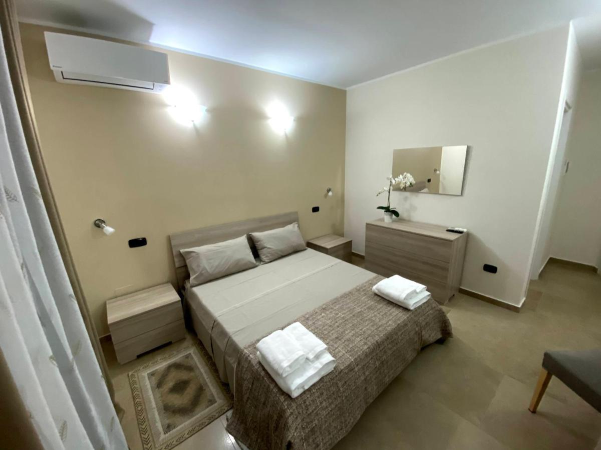 B&B Mediterraneo ตอร์เร เมลิสซา ภายนอก รูปภาพ